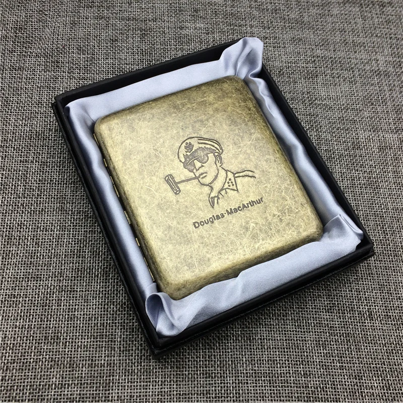 GPM01 MacArthur World War 2 Anniversary Cigarette Bronze Metal Cigarette Boxes for 20 Regular Smoking Accessories
GPM01 MacArthur World War 2 Anniversary Cigarette Bronze Metal Cigarette Boxes for 20 Regular Smoking Accessories