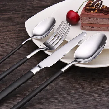 24pcs/set New European Style Gentle Stainless Steel Tableware Flatware Set Dinner Knives Fork Spoon Set Dinnerware Dinner Set
24pcs/set New European Style Gentle Stainless Steel Tableware Flatware Set Dinner Knives Fork Spoon Set Dinnerware Dinner Set