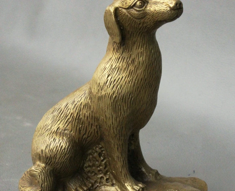 6" Folk Chinese Brass Animal Zodiac Year Dog Loyal Animal Lucky Statue Sculpture
6" Folk Chinese Brass Animal Zodiac Year Dog Loyal Animal Lucky Statue Sculpture