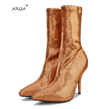 QRQA 2019 new boots with pointed high and thin heels and shiny leather fashionable golden European and American short boots
QRQA 2019 new boots with pointed high and thin heels and shiny leather fashionable golden European and American short boots