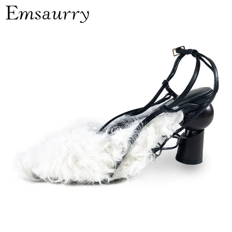 Unique Building Block Heel Sandals Women Cross-tied Wool Decor Novelty Spherical Screw High Heels Catwalk Sandalias
Unique Building Block Heel Sandals Women Cross-tied Wool Decor Novelty Spherical Screw High Heels Catwalk Sandalias