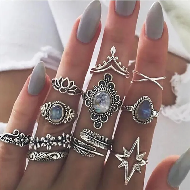 Bague Femme Vintage Rings for Women Boho Geometric Flower Crystal Knuckle Ring Set Bohemian Midi Finger Jewelry Silver Color
Bague Femme Vintage Rings for Women Boho Geometric Flower Crystal Knuckle Ring Set Bohemian Midi Finger Jewelry Silver Color