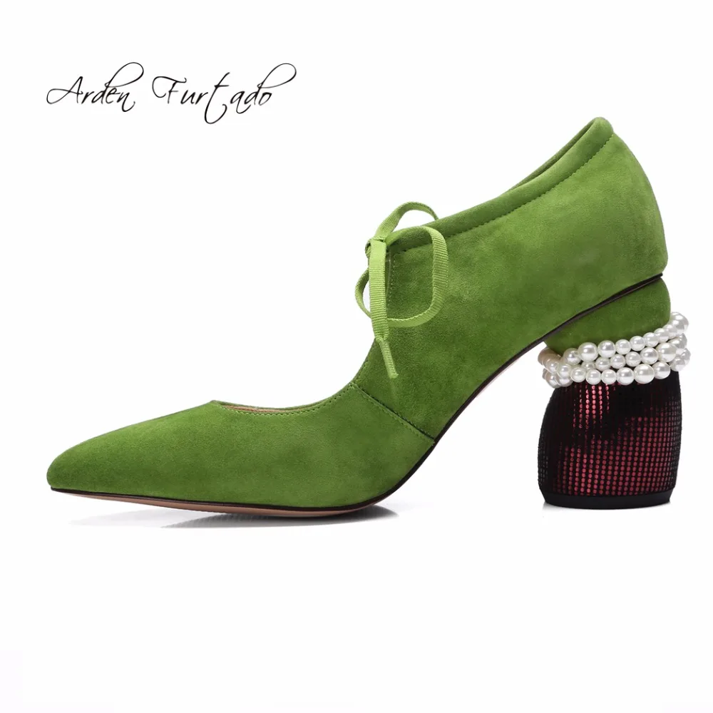 Arden Furtado 2019 new style spring fashion shoes woman lace up high heels 7cm brown green pumps pearl party shoes big size 42
Arden Furtado 2019 new style spring fashion shoes woman lace up high heels 7cm brown green pumps pearl party shoes big size 42