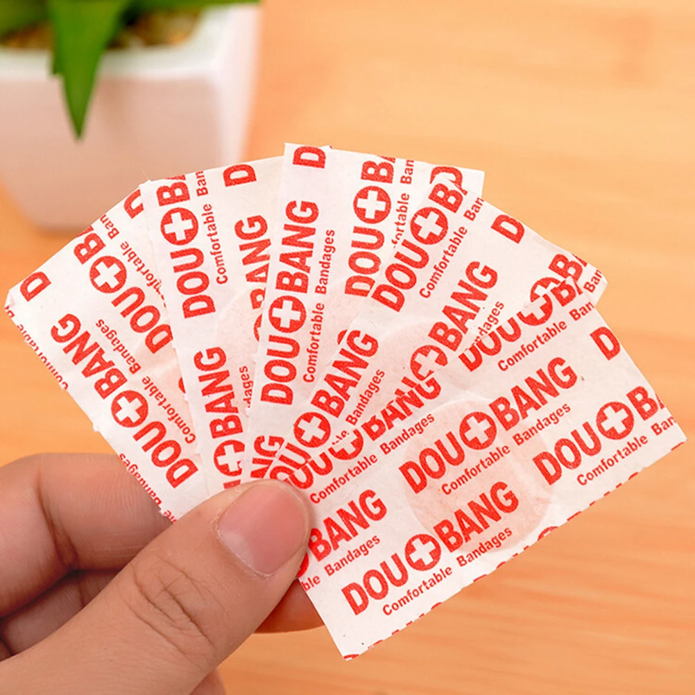 20Pcs Breathable Band-Aids Waterproof Bandage Band-Aid Ultra-thin Emergency Adhesive First Aid Bandage
20Pcs Breathable Band-Aids Waterproof Bandage Band-Aid Ultra-thin Emergency Adhesive First Aid Bandage