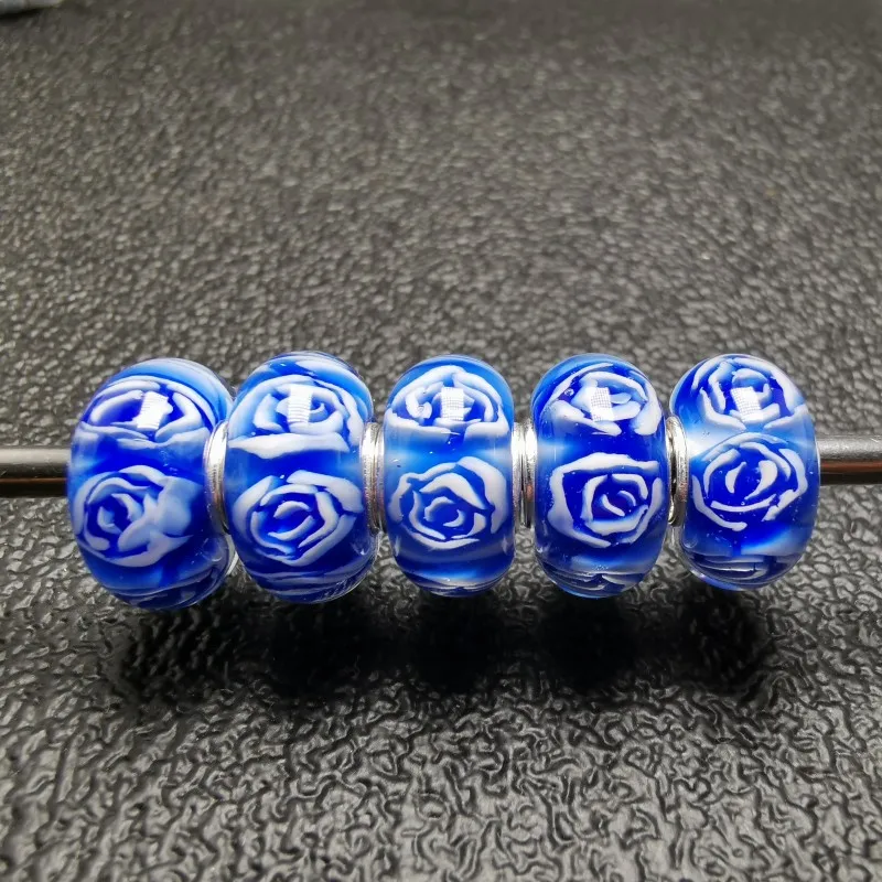 Blue Rose Murano Glass Charm 925 Sterling Silver Beads 4.3mm Core Fit Original Troll Bracelet & Necklace Jewelry
Blue Rose Murano Glass Charm 925 Sterling Silver Beads 4.3mm Core Fit Original Troll Bracelet & Necklace Jewelry