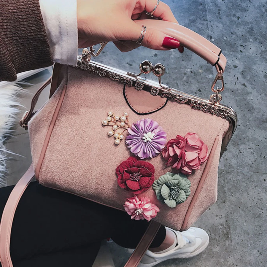 Fashion Flower Pearls Clip Bag Women's Handbag Messenger Bags Brands Scrub Shoulder Crossbody Bag Ladies Luxury Party Clutch Bag
Fashion Flower Pearls Clip Bag Women's Handbag Messenger Bags Brands Scrub Shoulder Crossbody Bag Ladies Luxury Party Clutch Bag