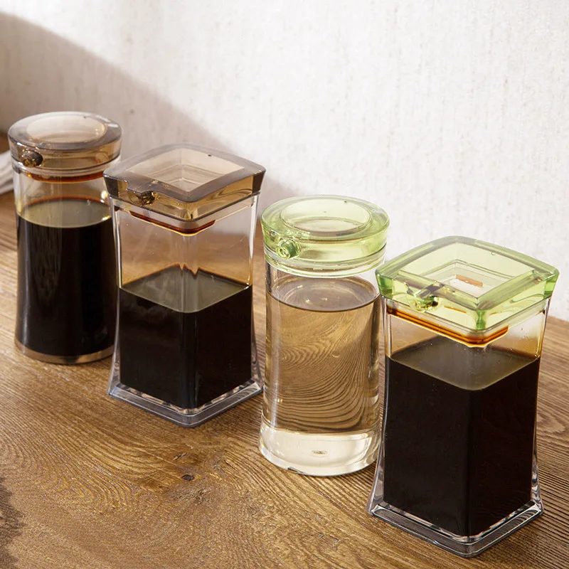 Plastic leakproof condiment bottle, salt pot flavoring pot, creative kitchen utensils, household oil jar, condiment bottles cans
Plastic leakproof condiment bottle, salt pot flavoring pot, creative kitchen utensils, household oil jar, condiment bottles cans