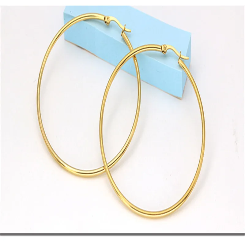 High Quality Popular Selectable size Earrings Titanium Steel Stainless Steel 4 Color Round Earring Ring Fashion Men And Woman Je
High Quality Popular Selectable size Earrings Titanium Steel Stainless Steel 4 Color Round Earring Ring Fashion Men And Woman Je