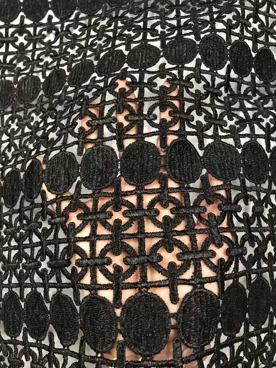 2018 Free Shipping High Quality Guipure Lace Nigerian Lace Fabrics Water Soluble African Lace Fabric For Wedding Dress rfd132
2018 Free Shipping High Quality Guipure Lace Nigerian Lace Fabrics Water Soluble African Lace Fabric For Wedding Dress rfd132