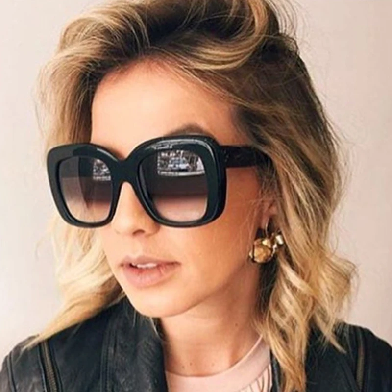 2018 Fashion Square Sunglasses Women Retro Brand Designer Sun Glasses for Female New Summer Oversized Sunglasses UV400 oculos
2018 Fashion Square Sunglasses Women Retro Brand Designer Sun Glasses for Female New Summer Oversized Sunglasses UV400 oculos