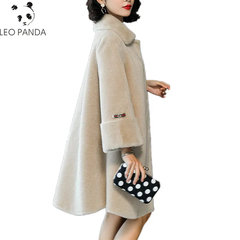 2019 Wool Coats Superior quality Women real Wool Coat Women's Long Sleeve Wool Coats Winter Autumn Warm Windproof Overcoat LYW59
2019 Wool Coats Superior quality Women real Wool Coat Women's Long Sleeve Wool Coats Winter Autumn Warm Windproof Overcoat LYW59