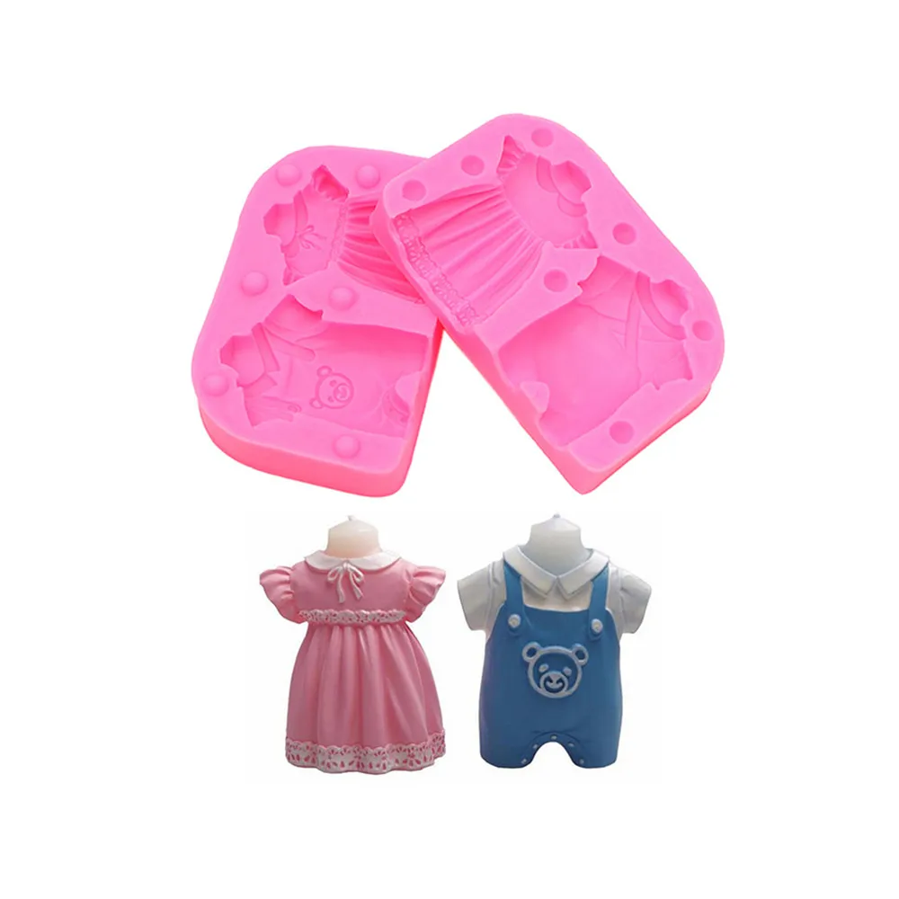 Men and women baby clothes three-dimensional turn sugar cake silicone mold chocolate mold candle silicone mold DIY baking tools
Men and women baby clothes three-dimensional turn sugar cake silicone mold chocolate mold candle silicone mold DIY baking tools