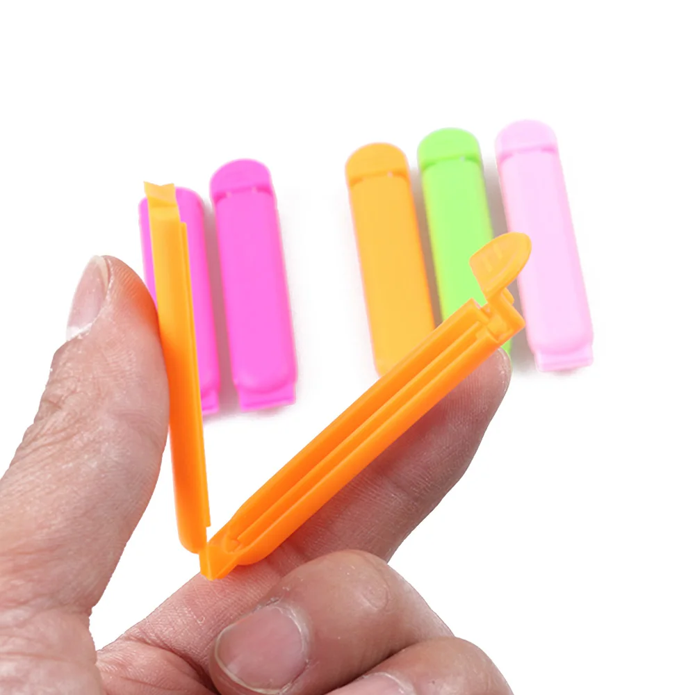 10/20PC New High Quality Plastic Food Snack Seal Sealing Bag Clips Clamp Kitchen Storage Supplies Tool random color 6cm*1.4cm
10/20PC New High Quality Plastic Food Snack Seal Sealing Bag Clips Clamp Kitchen Storage Supplies Tool random color 6cm*1.4cm