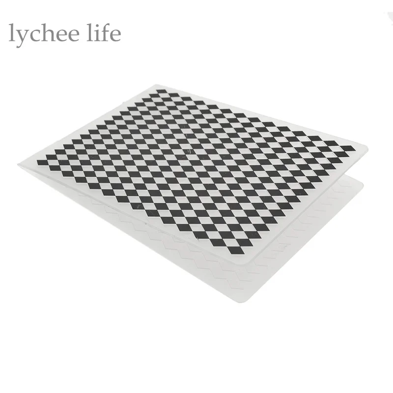 Lychee Life Plastic Embossing Folder For Scrapbook DIY Album Card Tool Plastic Template Stamp Black White Rhombus
Lychee Life Plastic Embossing Folder For Scrapbook DIY Album Card Tool Plastic Template Stamp Black White Rhombus