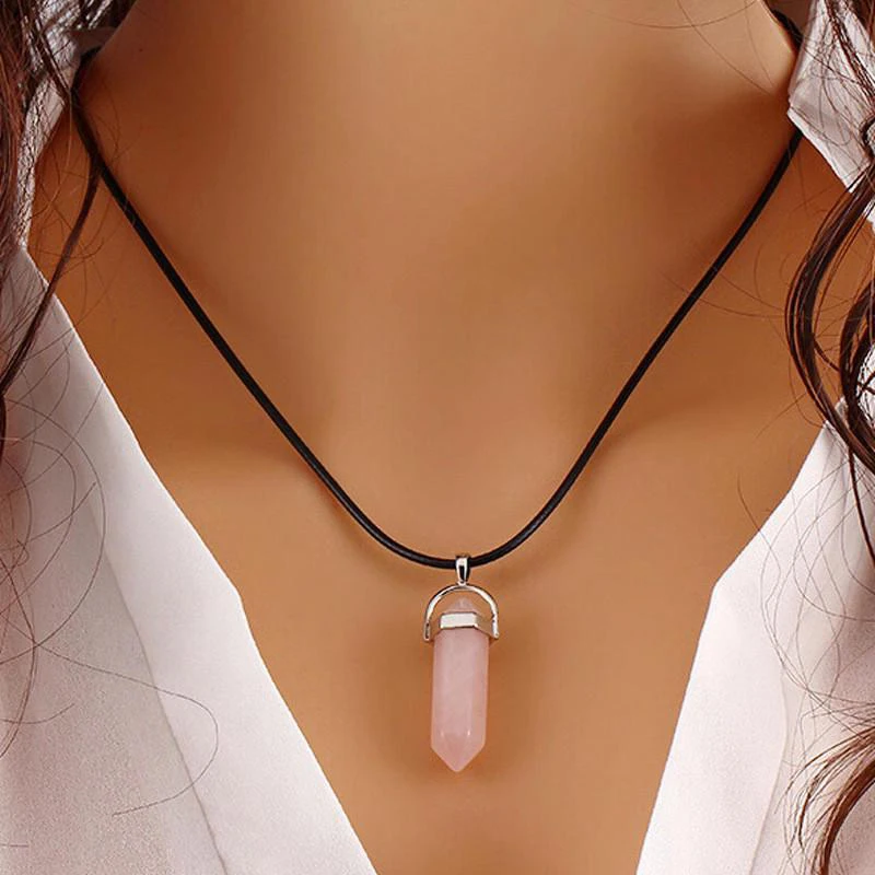 Vintage Rope Choker Hexagon Chain Gifts Pendants Necklace Clear Natural Rock Stone Bullet Crystal Quartz Chain Jewelry for Women
Vintage Rope Choker Hexagon Chain Gifts Pendants Necklace Clear Natural Rock Stone Bullet Crystal Quartz Chain Jewelry for Women