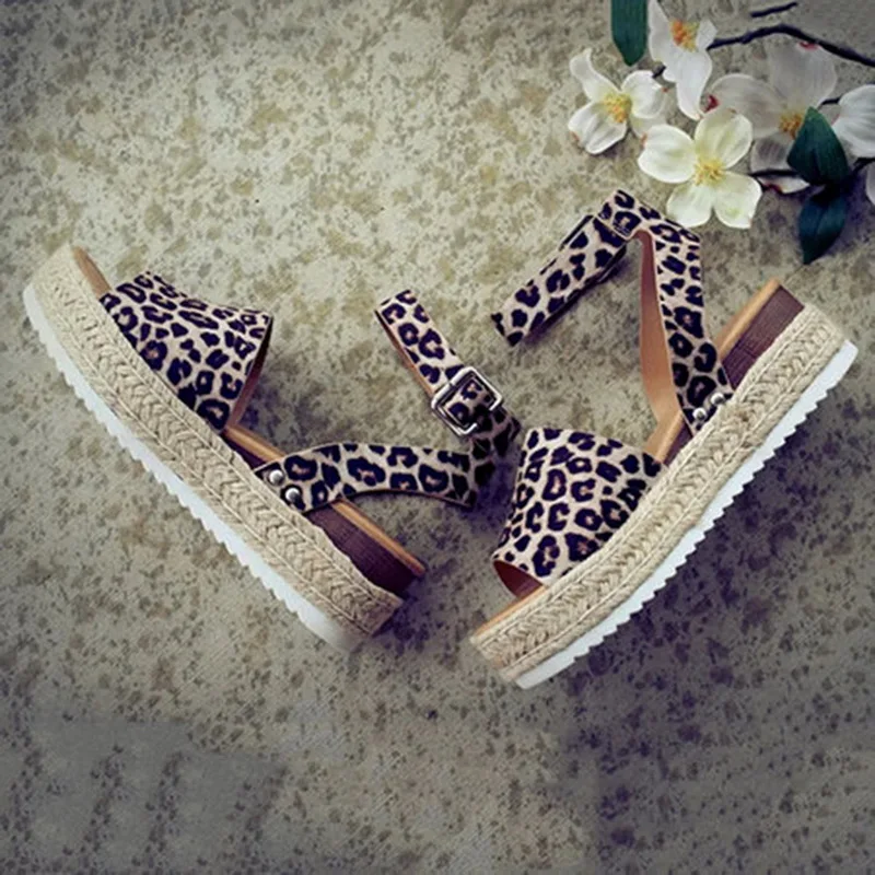 Flat Sandals Women Wedges Shoes Pumps High Heels Sandals Summer 2019 Flop Chaussures Femme Platform Sandals Sandalia Feminina
Flat Sandals Women Wedges Shoes Pumps High Heels Sandals Summer 2019 Flop Chaussures Femme Platform Sandals Sandalia Feminina