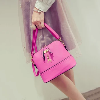 Fashion Vintage Nubuck Leather Women Bags Fashion Small Shell Bag With Deer Toy Women Shoulder Bag Winter Casual Crossbody Bag
Fashion Vintage Nubuck Leather Women Bags Fashion Small Shell Bag With Deer Toy Women Shoulder Bag Winter Casual Crossbody Bag