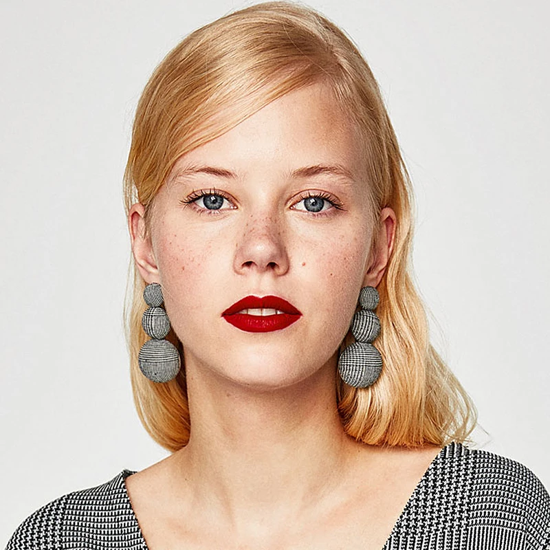 Vodeshanliwen 2017 New Arrival Fashion Jewelry Round Statement Earrings Boho Drop Dangle Earrings For Women Wedding Accessories
Vodeshanliwen 2017 New Arrival Fashion Jewelry Round Statement Earrings Boho Drop Dangle Earrings For Women Wedding Accessories