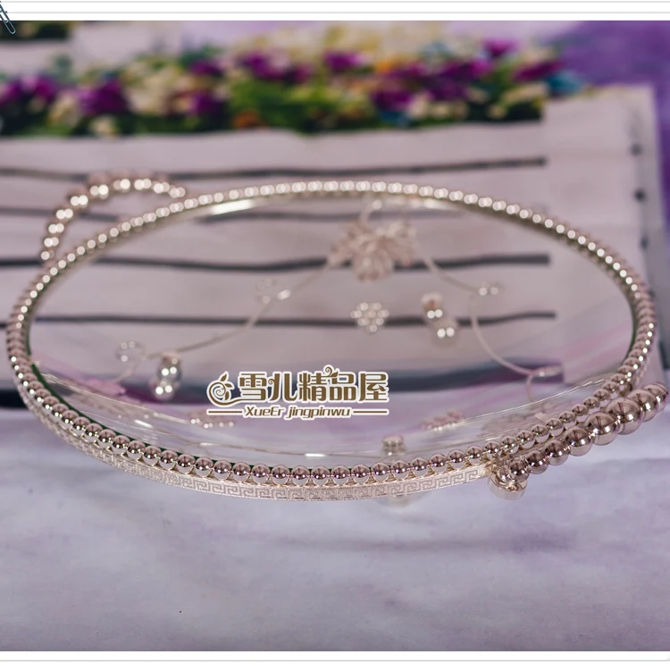 The new creative European fashion pearl edge fruit platter dessert platter dessert plate KTV Home Furnishing hotel supplies
The new creative European fashion pearl edge fruit platter dessert platter dessert plate KTV Home Furnishing hotel supplies
