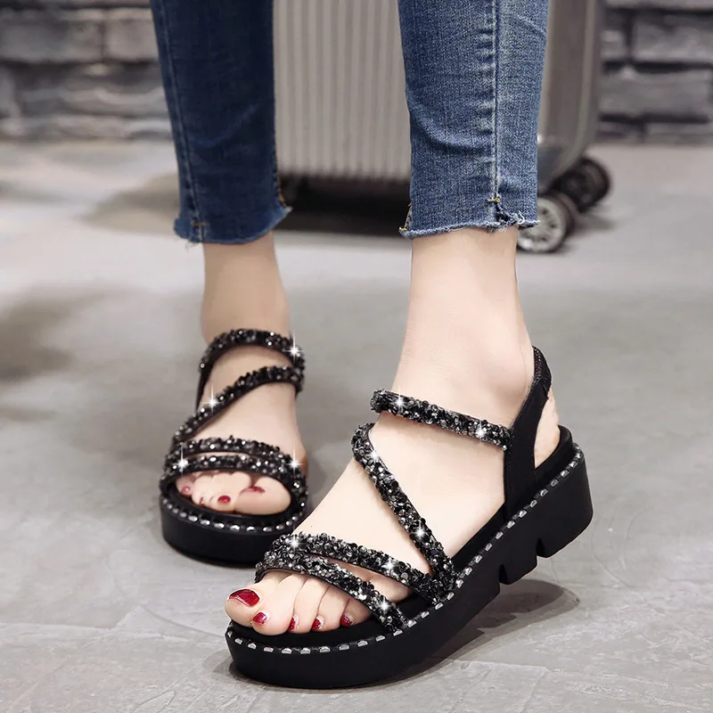 2019 summer new fashion simple solid color sandals women comfortable wild rhinestone decorative thick sole sandals.
2019 summer new fashion simple solid color sandals women comfortable wild rhinestone decorative thick sole sandals.