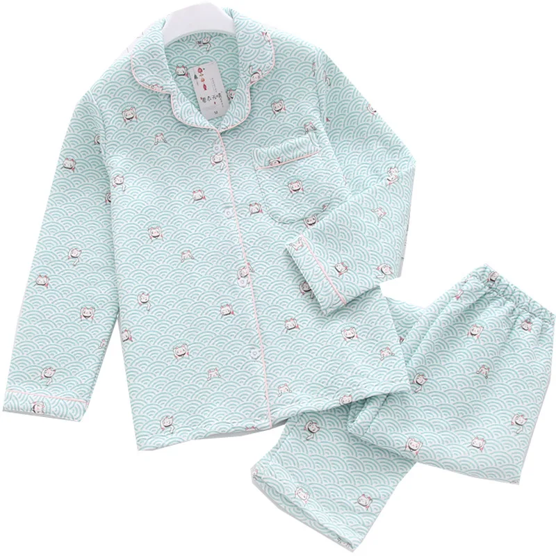 Winter Cotton Interlayer Long Sleeves Thick Women Pajamas Set Turn-down Collar Plus Size Full Length Pyjamas Women Sleepwear
Winter Cotton Interlayer Long Sleeves Thick Women Pajamas Set Turn-down Collar Plus Size Full Length Pyjamas Women Sleepwear