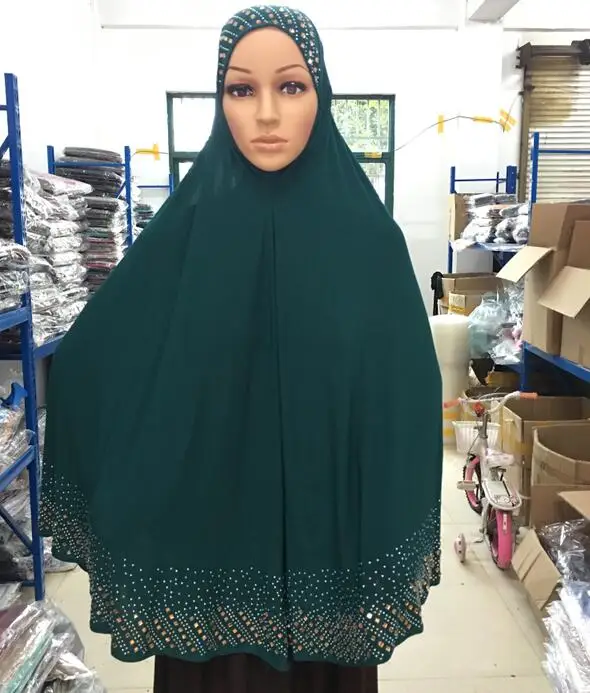H1066a latest big size pray hijab with rhinestones and crystals,muslim hijab scarf, free shipping
H1066a latest big size pray hijab with rhinestones and crystals,muslim hijab scarf, free shipping