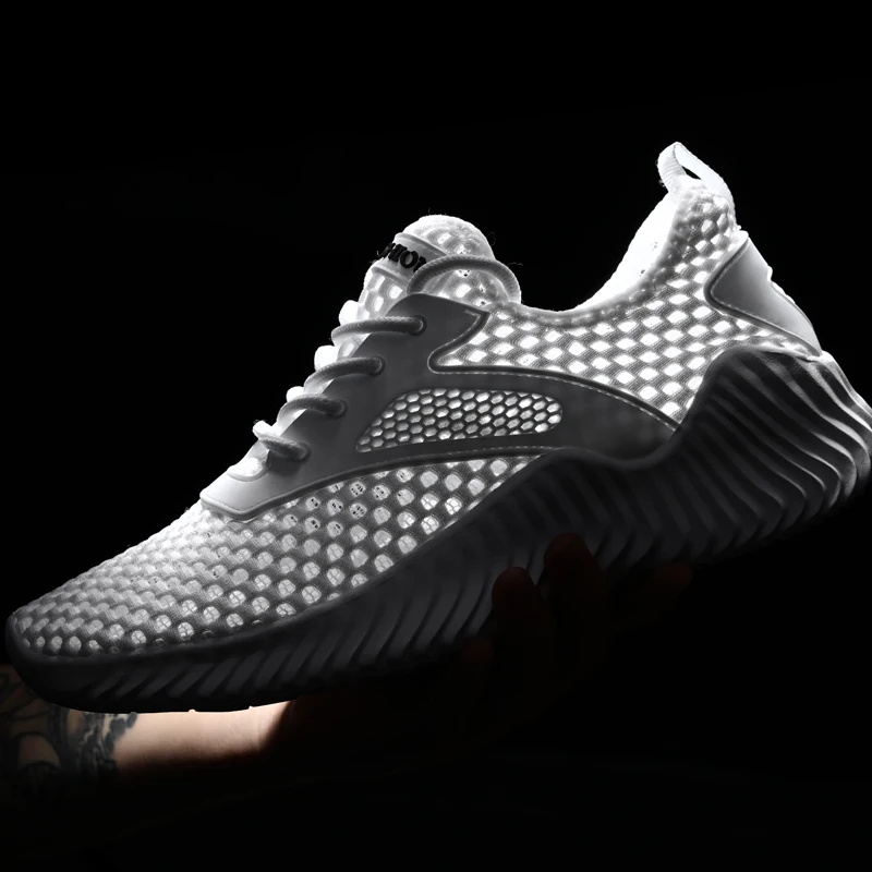 Big size 36-47 Unisex Outdoor Lightweight Mens Casual Sneakers Breathable couples Shoes women Zapatillas Hombre Deportiva w5
Big size 36-47 Unisex Outdoor Lightweight Mens Casual Sneakers Breathable couples Shoes women Zapatillas Hombre Deportiva w5