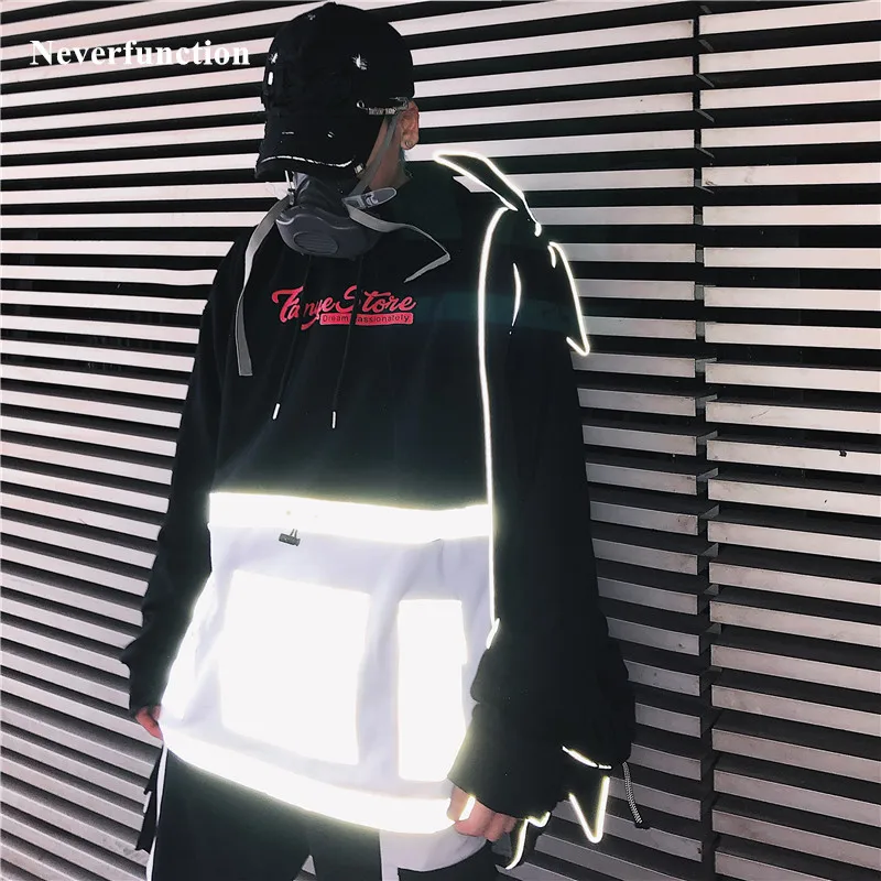 Men New Autumn Hip Hop Reflective pocket Hooded Sweatshirts 2019 Harajuku Streetwear Oversized male Casual pullover Hooides
Men New Autumn Hip Hop Reflective pocket Hooded Sweatshirts 2019 Harajuku Streetwear Oversized male Casual pullover Hooides