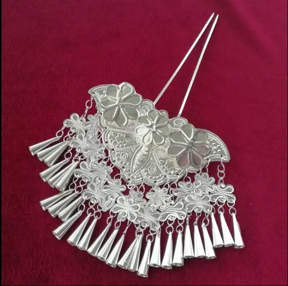 Miao silver Hair accessories for women Dance clothes Hairpin Butterfly hairpin
Miao silver Hair accessories for women Dance clothes Hairpin Butterfly hairpin