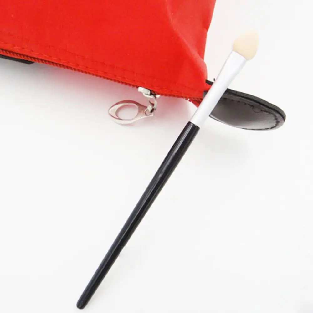 2/5 PCS Professional Foam Head Eyeliner Brush Long Handle Eye Shadow Applicator Face Blending Brush Mini Women Makeup Brush
2/5 PCS Professional Foam Head Eyeliner Brush Long Handle Eye Shadow Applicator Face Blending Brush Mini Women Makeup Brush