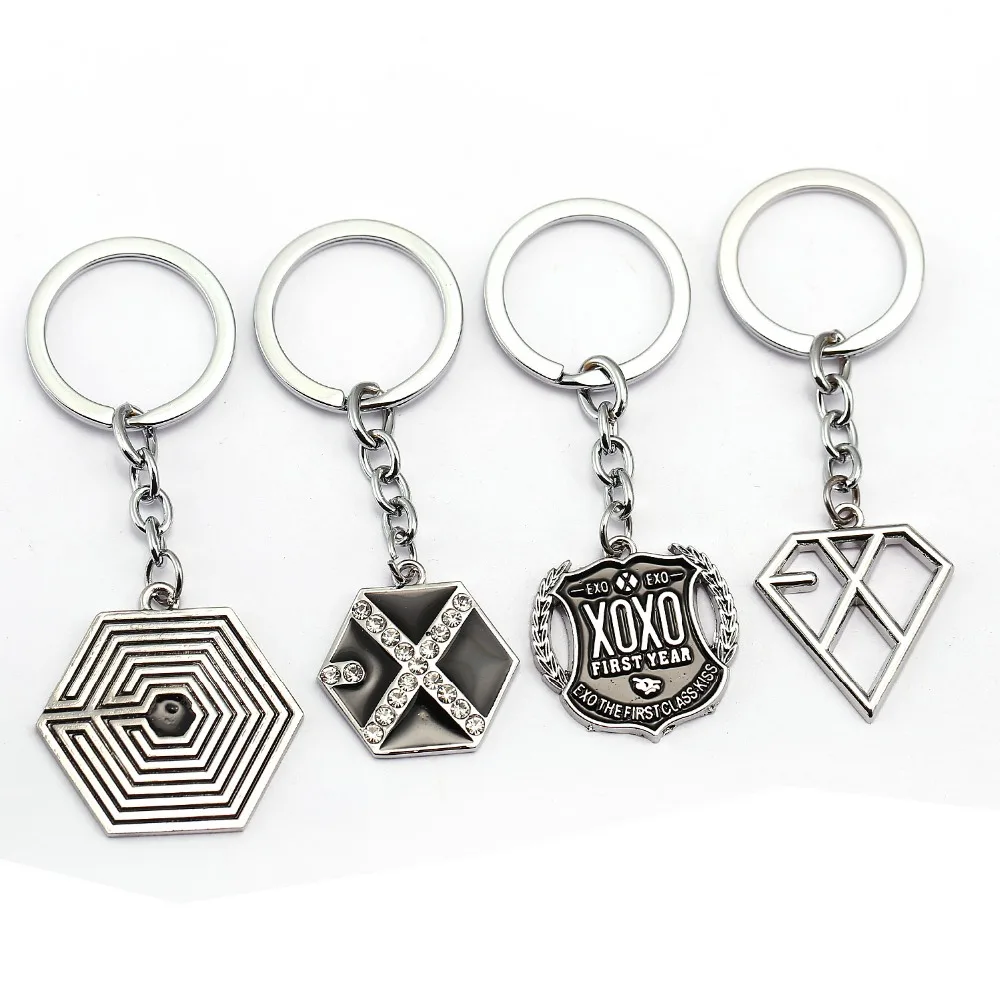 New Famous Star Keychain KPOP Fan EXO EXO-K LOVE Logo Chaveiro Alloy Keychain Fashion Men Women Accessory
New Famous Star Keychain KPOP Fan EXO EXO-K LOVE Logo Chaveiro Alloy Keychain Fashion Men Women Accessory