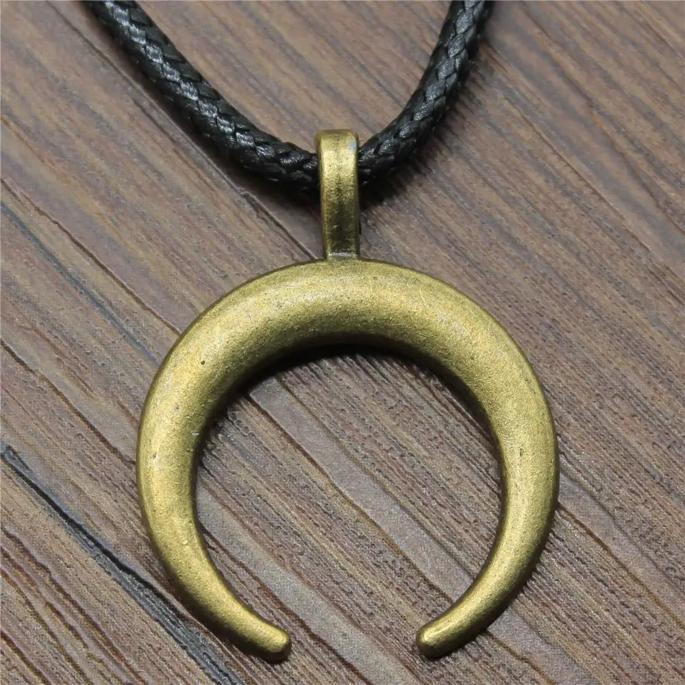 2 Colors Antique Bronze Antique Silver Tone 33x26mm Horns Crescent Moon Pendant Leather Chain Necklace For Women
2 Colors Antique Bronze Antique Silver Tone 33x26mm Horns Crescent Moon Pendant Leather Chain Necklace For Women
