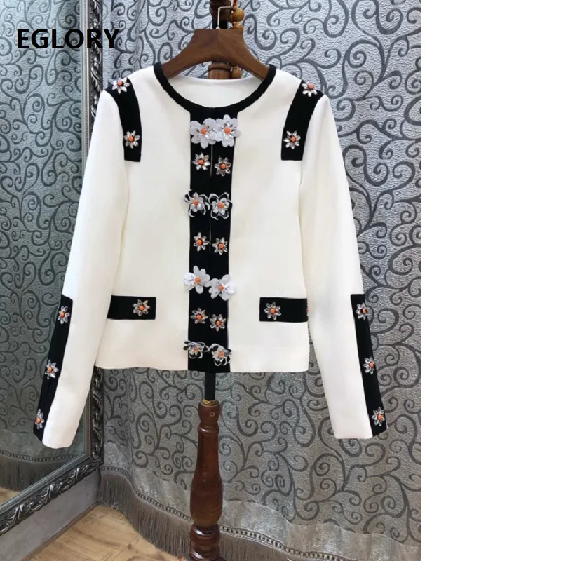 High Quality Jacket 2019 Spring Autumn Tops Coat Women Appliques Beading Long Sleeve Vintage Jacket Outerwear Feminino Casacos
High Quality Jacket 2019 Spring Autumn Tops Coat Women Appliques Beading Long Sleeve Vintage Jacket Outerwear Feminino Casacos