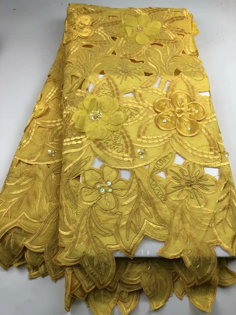 yellow African Lace Fabric High Quality Nigeria Bridal Wedding Lace Fabric 3d Embrodiery French Tulle Lace For 5yards
yellow African Lace Fabric High Quality Nigeria Bridal Wedding Lace Fabric 3d Embrodiery French Tulle Lace For 5yards