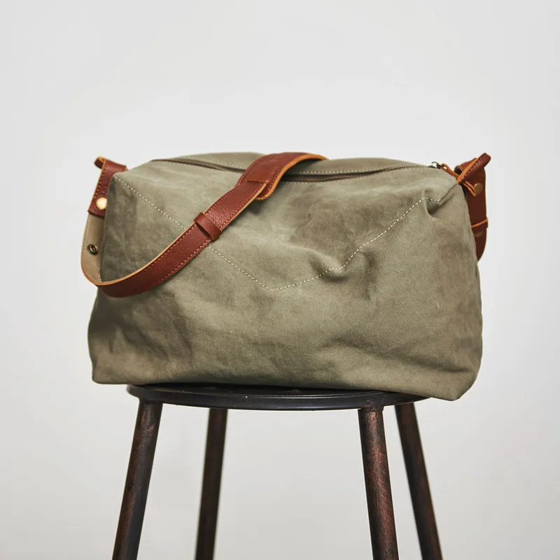 Men's Tide Baggage Single Shoulder Bags Art Fitness Bags Travel Twisted Bags Men's Large Capacity Canister Bags
Men's Tide Baggage Single Shoulder Bags Art Fitness Bags Travel Twisted Bags Men's Large Capacity Canister Bags