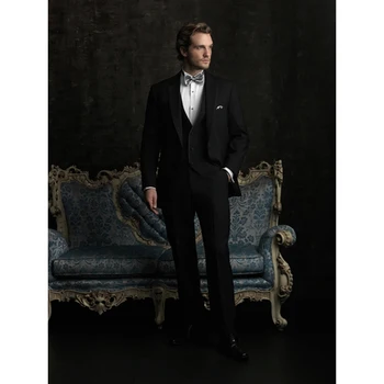 Custom Made Mens Suits Groomsmen Notch Lapel Groom Tuxedos Black Wedding Best Men Suit costume homme 2017(Jacket+Pants+Tie+Vest)
Custom Made Mens Suits Groomsmen Notch Lapel Groom Tuxedos Black Wedding Best Men Suit costume homme 2017(Jacket+Pants+Tie+Vest)
