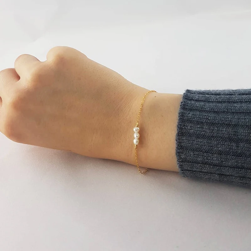 Minimal Gold Color Chain Pearl Bar Bracelet Small Freshwater Pearl Bracelets for Women Bridal Wedding Jewelry Gift
Minimal Gold Color Chain Pearl Bar Bracelet Small Freshwater Pearl Bracelets for Women Bridal Wedding Jewelry Gift