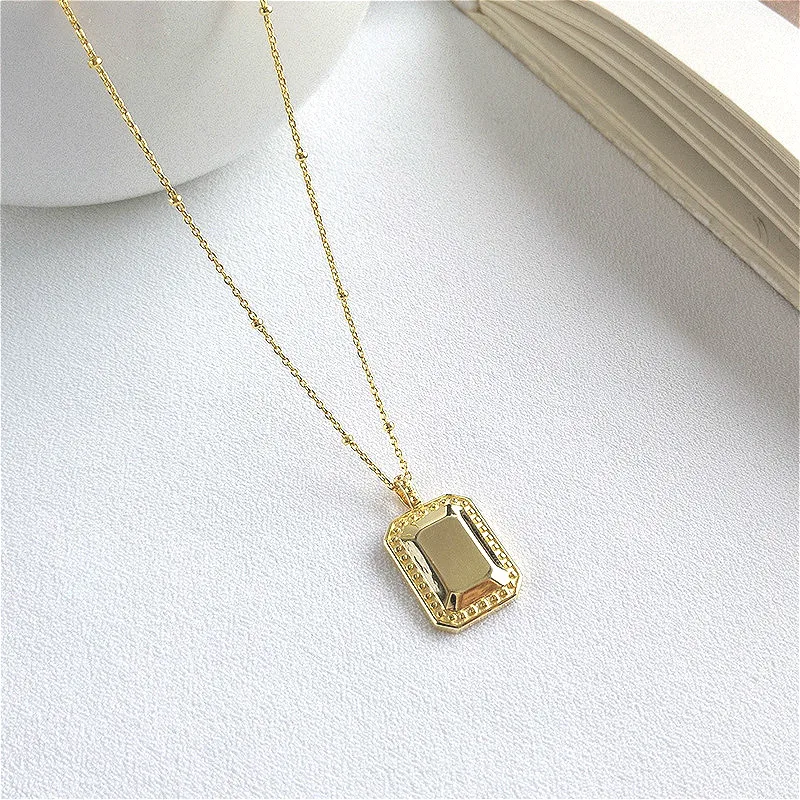 Fengxiaoling High Quality 925 Sterling Silver Pendant Necklaces For Women Simple Geometry Rectangle Golden Necklace Fine Jewelry
Fengxiaoling High Quality 925 Sterling Silver Pendant Necklaces For Women Simple Geometry Rectangle Golden Necklace Fine Jewelry