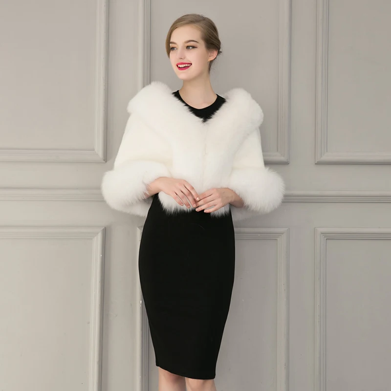 Fake Fur Cloaks 2018 Winter Overcoat Poncho Fur Wedding Cape for Women Lady Black White Warm Luxury Elegant Bridal Shawl
Fake Fur Cloaks 2018 Winter Overcoat Poncho Fur Wedding Cape for Women Lady Black White Warm Luxury Elegant Bridal Shawl