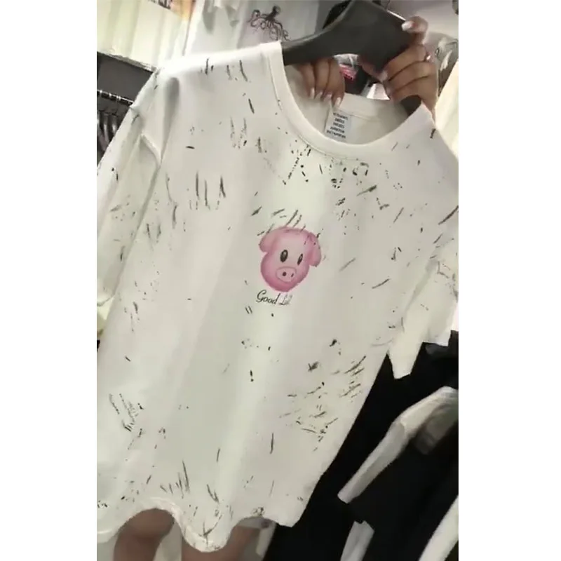 2019 New Shelves Vetements T Shirts Men Women1:1 High Quality Calendar Pink Pig Vetements Top Tees Good Luck Short Sleeves
2019 New Shelves Vetements T Shirts Men Women1:1 High Quality Calendar Pink Pig Vetements Top Tees Good Luck Short Sleeves