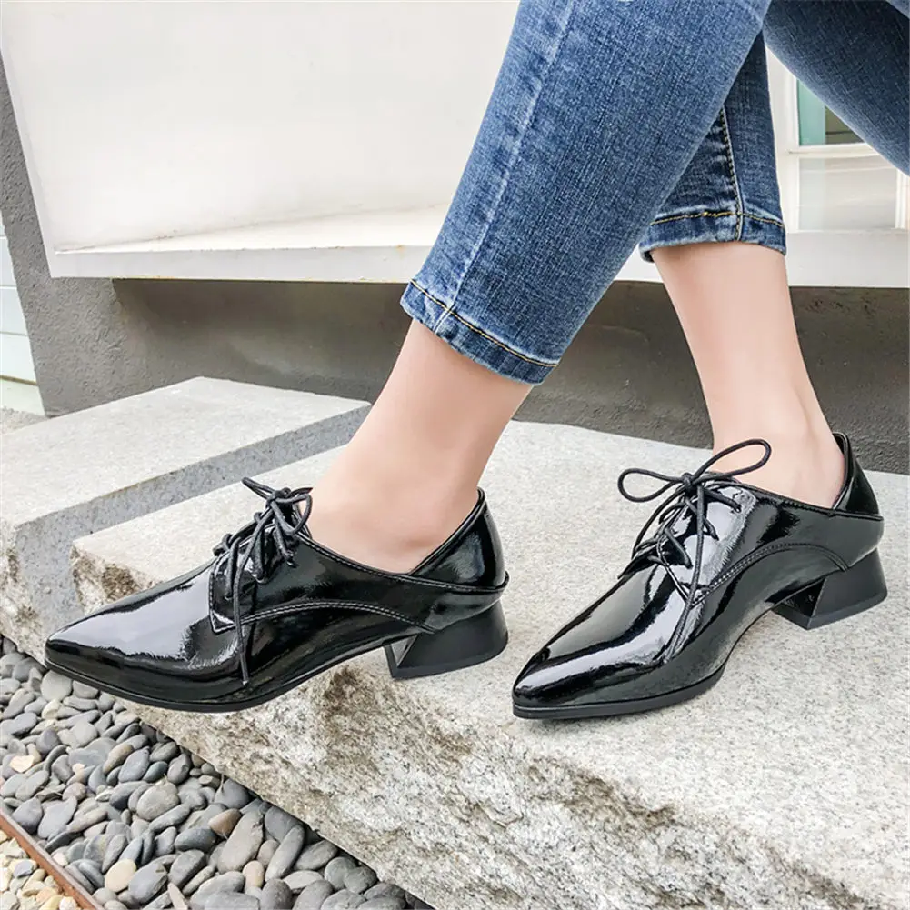 plus Size 32-43 Shoes Woman Flats Female fashion pointed toe Shoelaces casual Women Shoes Footwear 2019
plus Size 32-43 Shoes Woman Flats Female fashion pointed toe Shoelaces casual Women Shoes Footwear 2019