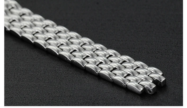 2696405428_1417998351