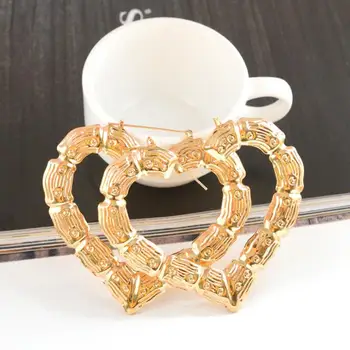 High Quality Celebrity Large Basketball Wives Cool Hoop Earring Heart Star Bamboo Big Hoop Earrings For Women Fashion Jewelry
High Quality Celebrity Large Basketball Wives Cool Hoop Earring Heart Star Bamboo Big Hoop Earrings For Women Fashion Jewelry