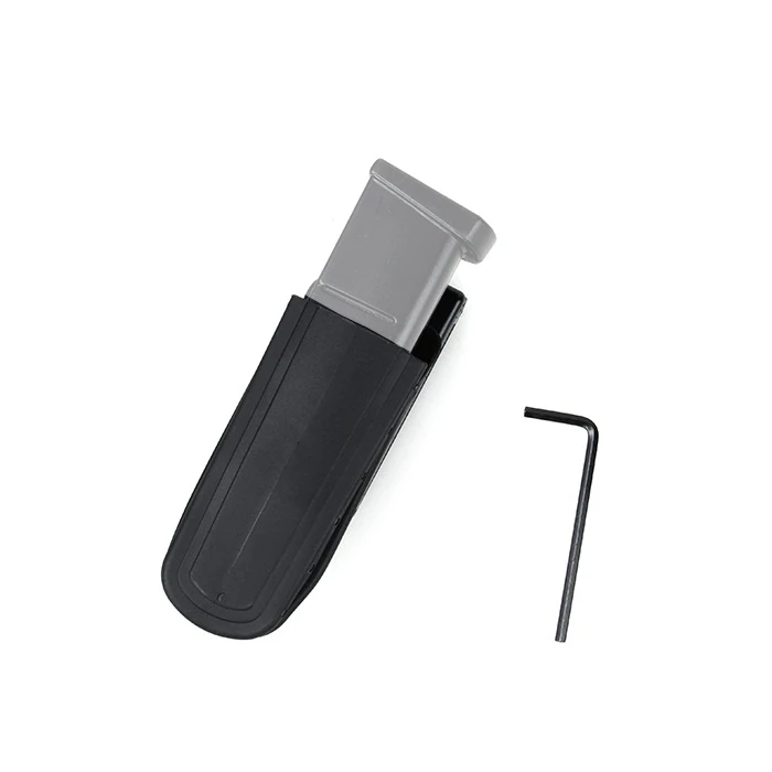 TMC Soft Shell Belt Clip 9mm Magazine Pouch Holder Carrier BK DE(SKU051313)
TMC Soft Shell Belt Clip 9mm Magazine Pouch Holder Carrier BK DE(SKU051313)