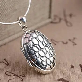 Can open S925 Sterling Silver Pendant pendant antique crafts Buddhist culture ritual bell evil Pendant
Can open S925 Sterling Silver Pendant pendant antique crafts Buddhist culture ritual bell evil Pendant