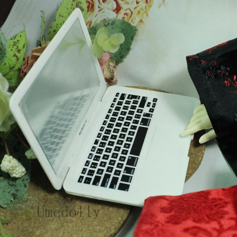 1PCS Doll Mini Simulation Computer Laptop Model for 1/3 1/4 BJD Blyth Dollhouse Furniture Toy Accessories
1PCS Doll Mini Simulation Computer Laptop Model for 1/3 1/4 BJD Blyth Dollhouse Furniture Toy Accessories