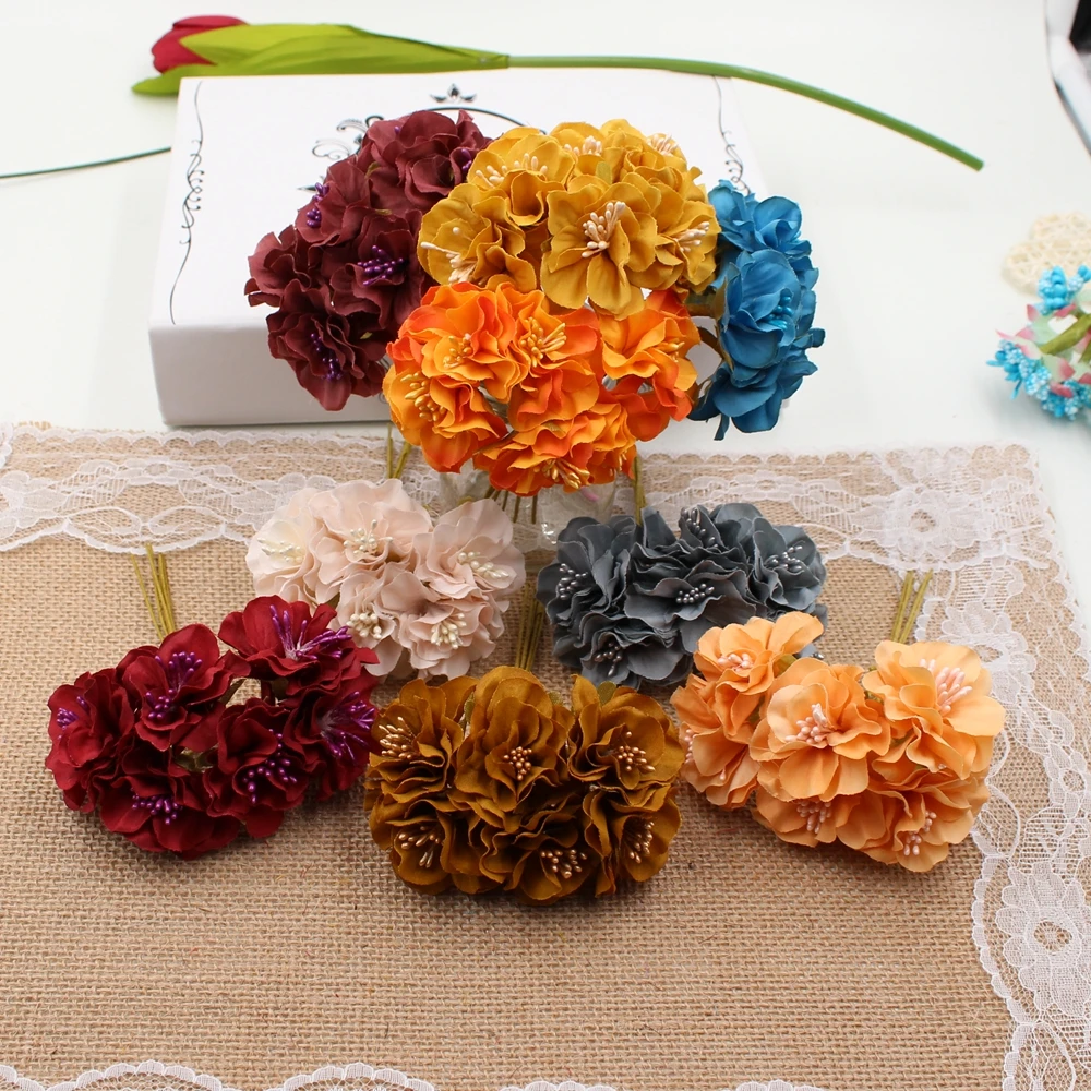 6pcs/lot Silk Stamen Daisy Artificial Flower Bouquet For Wedding Decoration DIY Scrapbooking Decorative Wreath Fake Flowers
6pcs/lot Silk Stamen Daisy Artificial Flower Bouquet For Wedding Decoration DIY Scrapbooking Decorative Wreath Fake Flowers