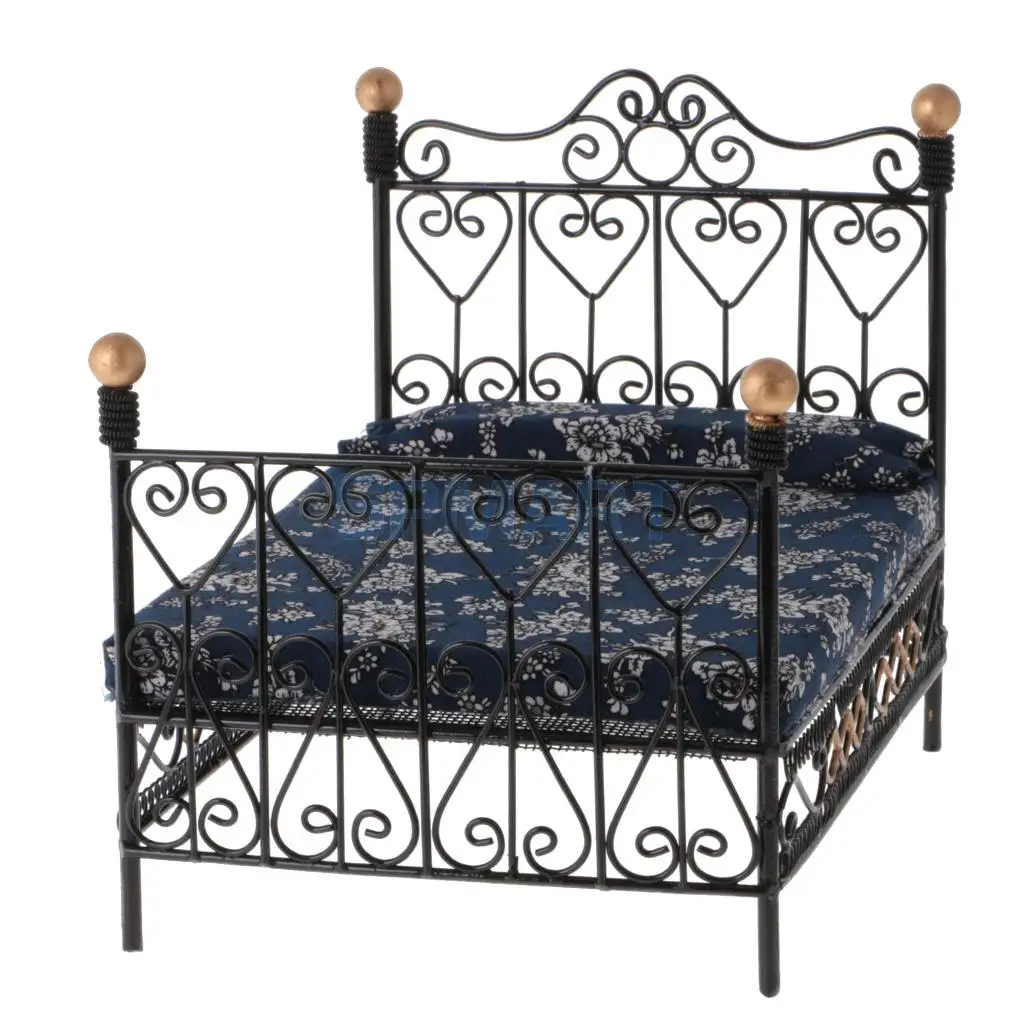 1:12 Dollhouse Miniature Metal European Retro Double Bed Bedroom Furniture Dolls House Accessory Children Funny Pretend Play Toy
1:12 Dollhouse Miniature Metal European Retro Double Bed Bedroom Furniture Dolls House Accessory Children Funny Pretend Play Toy