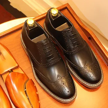 Man Brogue Carved Shoes Flats Handmade Formal Business Shoes Cow Genuine leather Goodyear Men Oxfords Vintage Style Casual Shoe
Man Brogue Carved Shoes Flats Handmade Formal Business Shoes Cow Genuine leather Goodyear Men Oxfords Vintage Style Casual Shoe