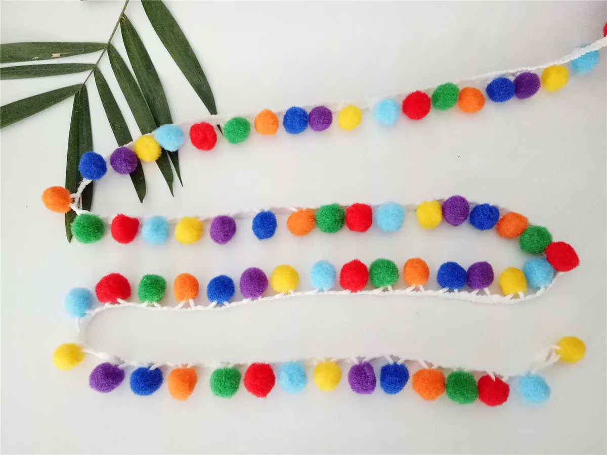 2yards Ball Pom Pom Bobble Trim Braid Fringe Ribbon Edging Craft Decoration display
2yards Ball Pom Pom Bobble Trim Braid Fringe Ribbon Edging Craft Decoration display